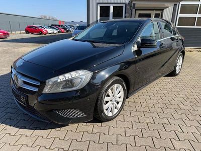 Second-hand Mercedes A200 136 CP (100 kW) 2013 Negru Berlinǎ