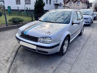 Gebraucht VW Golf IV Edition 75 PS (55 kW) 2001 Silber Limousine