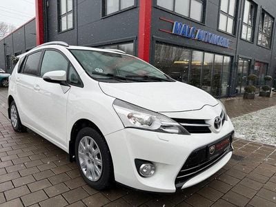 Gebraucht Toyota Verso Life 126 PS (92 kW) 2014 Weiß Van / Kleinbus