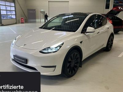 Weiß Gebraucht 2022 Tesla Model Y Performance SUV | 40.700 € (Fairer Preis)