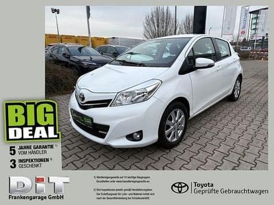 Schneeweiss Gebraucht 2013 Toyota Yaris Cool Kleinwagen | 7.190 € (Fairer Preis)