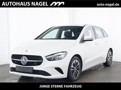 Unilack polarweiß Gebraucht 2024 Mercedes B220 Progressive Van / Kleinbus | 34.900 € (Fairer Preis)