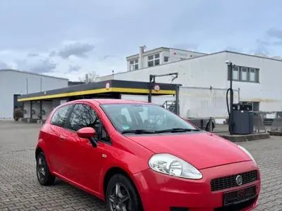 Gebraucht Fiat Grande Punto 95 PS (69 kW) 2007 Rot Kleinwagen