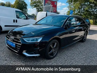 Gebraucht Audi A4 Advanced 163 PS (119 kW) 2023 Schwarz Kombi
