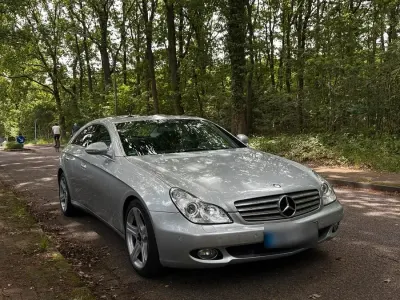 Gebraucht Mercedes CLS350 292 PS (214 kW) 2007 Silber Coupé