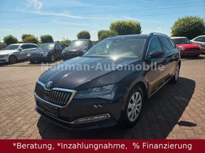 Gebraucht Skoda Superb Style 150 PS (110 kW) 2023 Schwarz Kombi