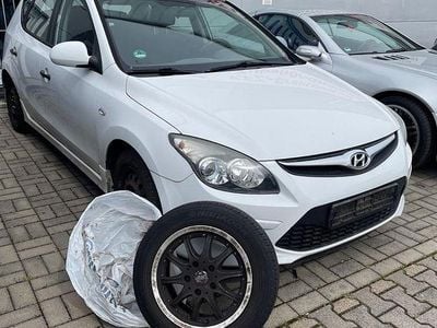Gebraucht Hyundai i30 Edition+ 109 PS (80 kW) 2010 Weiß Limousine