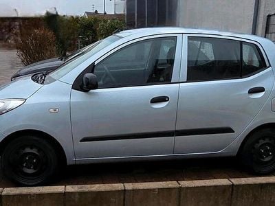 Gebraucht Hyundai i10 Edition 70 PS (51 kW) 2012 Andere farben Kleinwagen