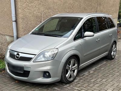 Beige Gebraucht 2008 Opel Zafira OPC Van / Kleinbus | 4.250 € (Fairer Preis)