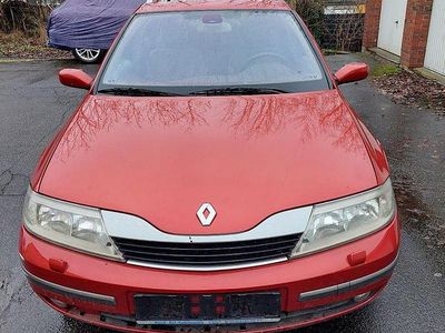 Rot Gebraucht 2003 Renault Laguna II Kombi | 1.200 € (Superpreis)