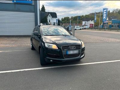 gebraucht Audi Q7 2007. 7 sitze