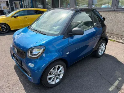 Gebraucht Smart ForTwo Cabrio Passion 90 PS (66 kW) 2019 Blau Cabrio