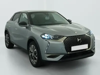 Gebraucht DS Automobiles DS3 Crossback E-Tense Grand Chic 100 kW (136 PS) 2021 (gris artense / toit noir) SUV