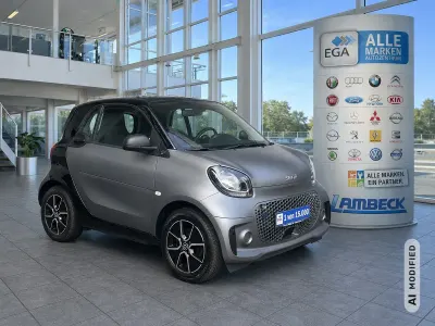 Gebraucht Smart ForTwo Electric Drive Premium 60 kW (82 PS) 2024 Grau metallic