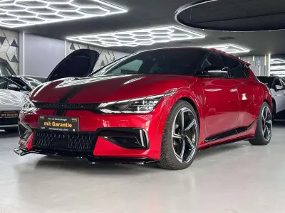 Gebraucht Kia EV6 GT 430 kW (585 PS) 2023 (cr5) runway rot met SUV
