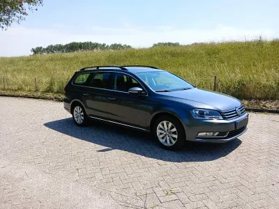 Gebraucht VW Passat Comfortline 105 PS (77 kW) 2012 Kombi
