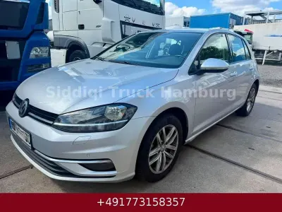 Gebraucht VW Golf VII Comfortline 116 PS (85 kW) 2018 Silber Limousine