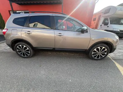 Gebraucht Nissan Qashqai +2 Acenta 150 PS (110 kW) 2013 SUV