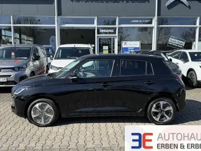 Neu Suzuki Swift Comfort+ 83 PS (61 kW) 2026 Schwarz Kleinwagen