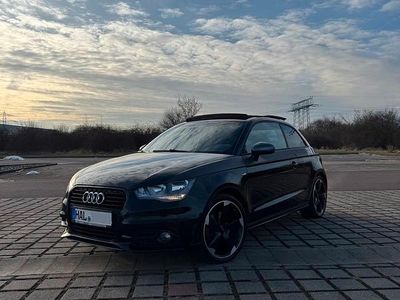 Gebraucht Audi A1 S-Line 140 PS (102 kW) 2014 Schwarz Kleinwagen