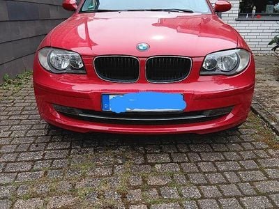 Second-hand BMW 118 143 CP (105 kW) 2007 Roșu Hatchback