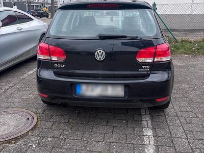 Gebraucht VW Golf VI 105 PS (77 kW) 2010 Schwarz Kleinwagen