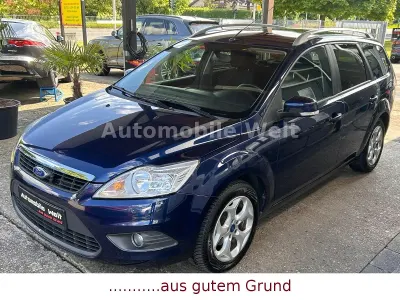 Gebraucht Ford Focus 101 PS (74 kW) 2011 Blau Kombi