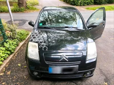 Gebraucht Citroën C2 Start 88 PS (64 kW) 2008 Schwarz Kleinwagen