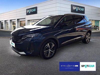 Blau Gebraucht 2023 Peugeot 5008 Allure SUV | 23.430 € (Guter Preis)