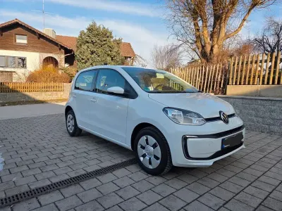 Gebraucht VW e-up! Style 61 kW (83 PS) 2021 Weiß Kleinwagen