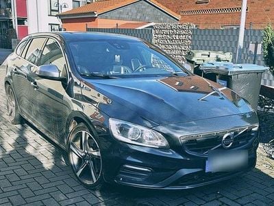 Gebraucht Volvo V60 R-Design 230 PS (169 kW) 2013 Grau Kombi
