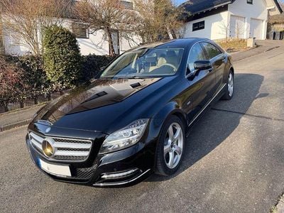 Schwarz Gebraucht 2012 Mercedes CLS350 Coupé | 20.900 € (Fairer Preis)