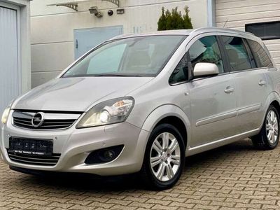 gebraucht Opel Zafira 1.8 Family Plus|7Sitze|PDC|SHZ|Navi|Xenon