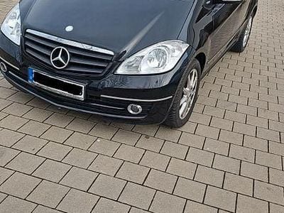 Gebraucht Mercedes A180 Edition 116 PS (85 kW) 2010 Schwarz Limousine