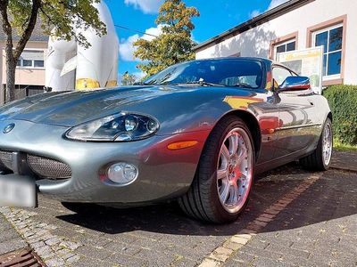 Jaguar XKR