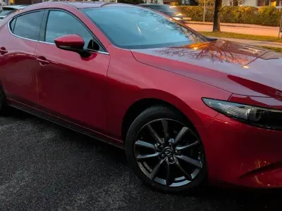 Gebraucht Mazda 3 Selection 122 PS (89 kW) 2020 Rot Limousine