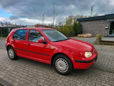 Usado VW Golf IV 75 HP (55 kW) 2002 Sedan