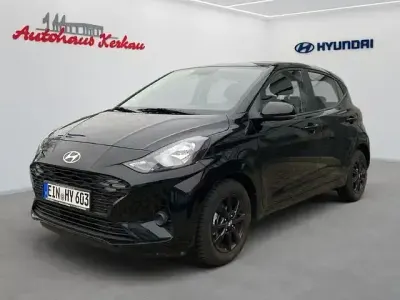 Gebraucht Hyundai i10 Trend 79 PS (58 kW) 2025 Schwarz Kleinwagen