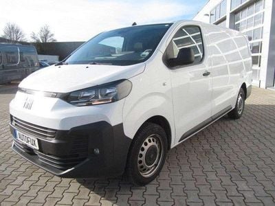 Second-hand Fiat Scudo 177 CP (130 kW) 2024 Alb Van
