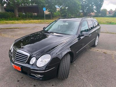 Mercedes E280