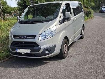 Ford Tourneo
