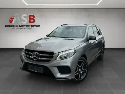 Second-hand Mercedes GLE350 AMG line 258 CP (189 kW) 2015 Argintiu SUV