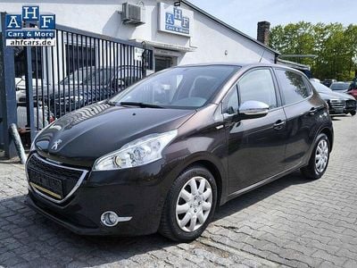 Usata Peugeot 208 92 CV (67 kW) 2013 Marrone Utilitaria