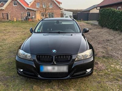 Usata BMW 318 143 CV (105 kW) 2009 Nero Station wagon