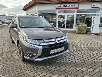 Gebraucht Mitsubishi Outlander Edition 150 PS (110 kW) 2017 Braun SUV