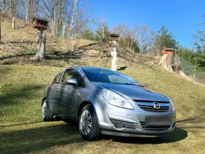 Gebraucht Opel Corsa 60 PS (44 kW) 2007 Silber Kleinwagen