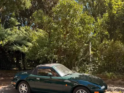 Gebraucht Mazda MX5 90 PS (66 kW) 1997 Grün Cabrio