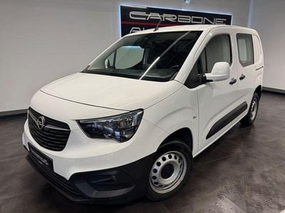 Gebraucht Opel Combo 131 PS (96 kW) 2021 Weiß Van / Kleinbus