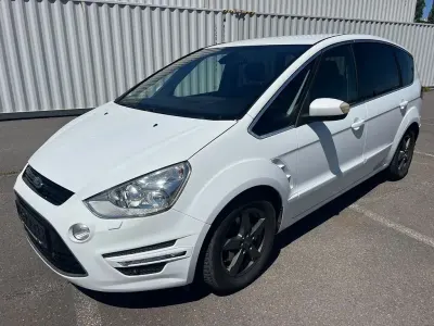 Gebraucht Ford S-MAX Titanium 200 PS (147 kW) 2014 Weiß Van / Kleinbus