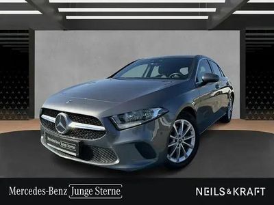 Usata Mercedes A180 Progressive 116 CV (85 kW) 2020 Grigio Berlina